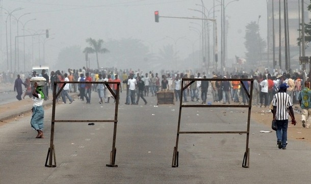 Un rescapé témoigne: “Les FDS nous poursuivaient en nous tirant dessus comme des lapins”