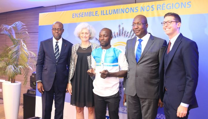 Accès à l’électricité par des kits  solaires : plus de 10 000 foyers éclairés