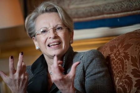 Côte d`Ivoire: Roland Dumas est 