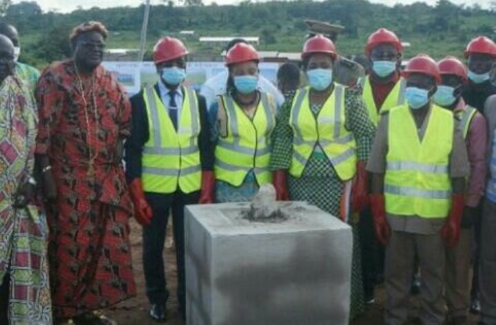 Pose de première pierre d’un hôpital mère-enfant à Arrah