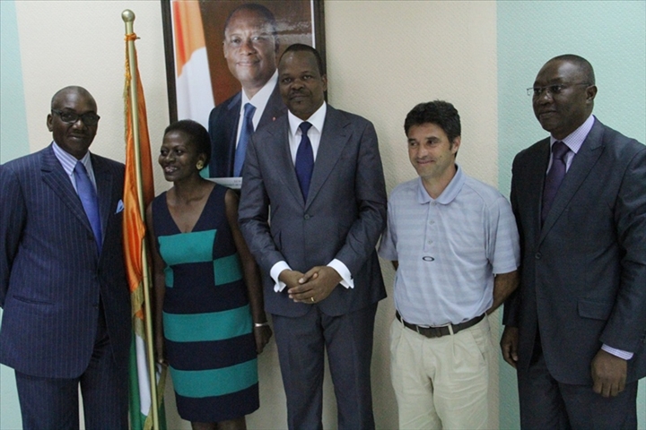 Fédération de Golf de Côte d’Ivoire : la matrice d’actions et le coach national présentés au ministre Lobognon