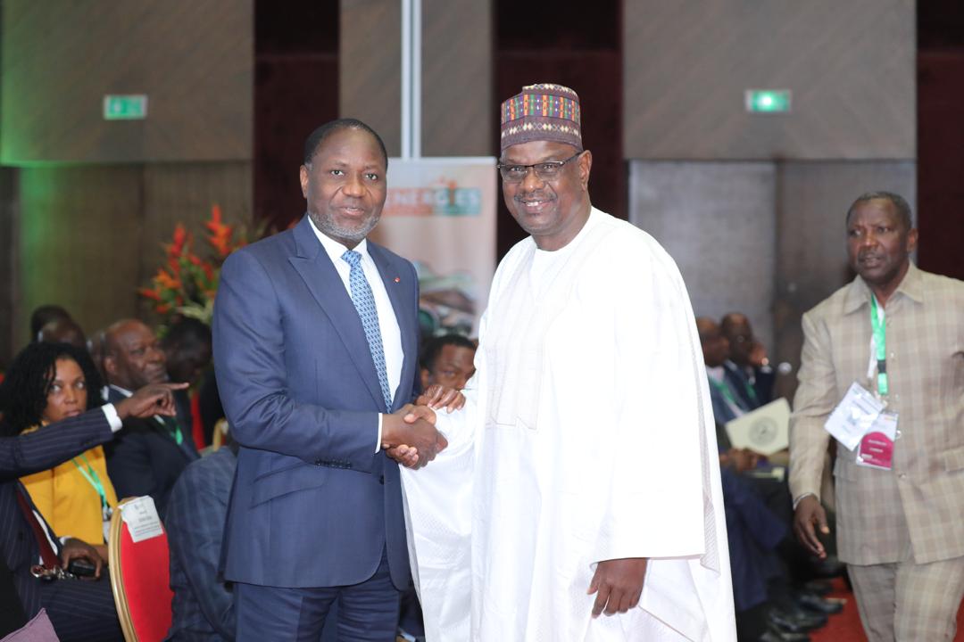 19ème Assemblée générale du Système d'Echanges d'énergie électrique ouest-africain (WAPP) : le ministre Mamadou Sangafowa-Coulibaly préside la clôture