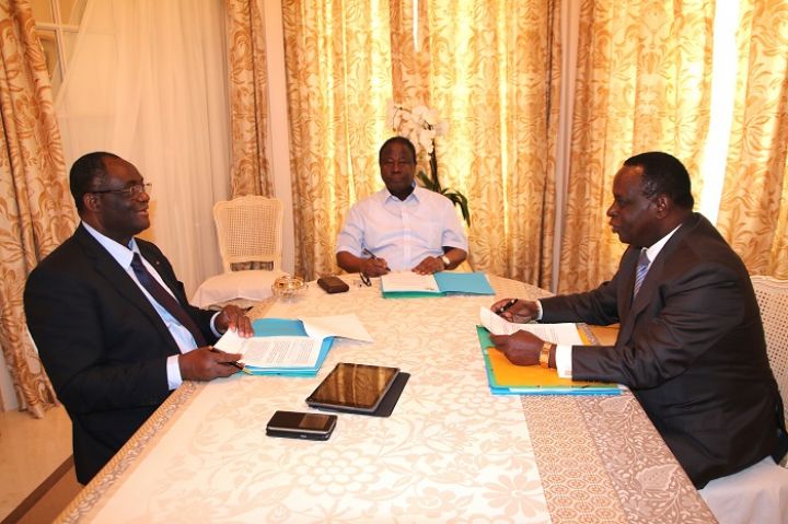 Situation socio-politique : une délégation du PDCI-RDA fait le point à son leader à Paris