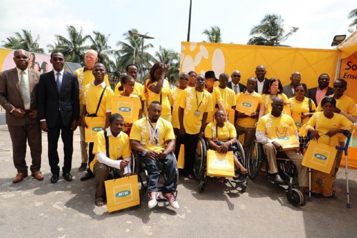 Deuxième édition de Handibusiness : 20 millions F.CFA mobilisés pour 15 entrepreneurs vivant avec un handicap