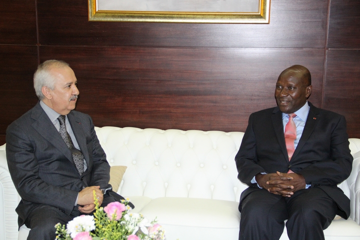 Le groupe marocain Addoha annonce l’expansion de ses activités en Côte d’Ivoire