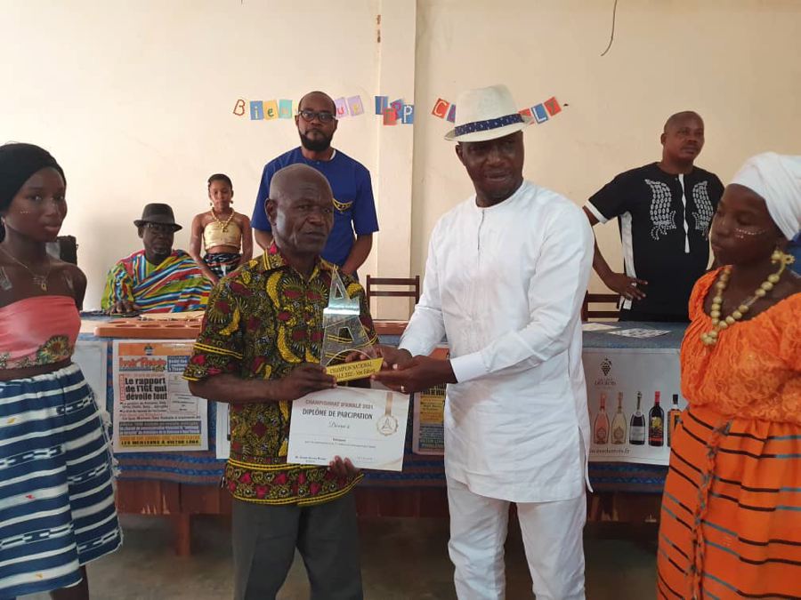 1er Championnat d’Awalé 2021 : Mathurin Yapi remporte  le 1er prix
