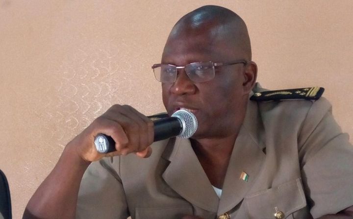 Le préfet invite les jeunes de la Nawa à refuser de se laisser manipuler