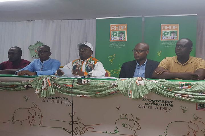 « tentative de déstabilisation du pouvoir d’Abidjan » : Kouyaté Abdoulaye président de l’UE-RHDP : « Les Enseignants ne suivront point les appels de  Soro Guillaume »