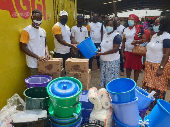 Covid-19 : l’Association des femmes du marché d’Anono village reçoit un équipement sanitaire
