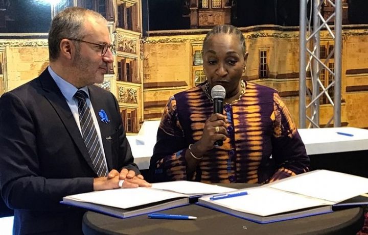 En France, la ministre Raymonde Goudou obtient le jumelage Nevers-Abidjan
