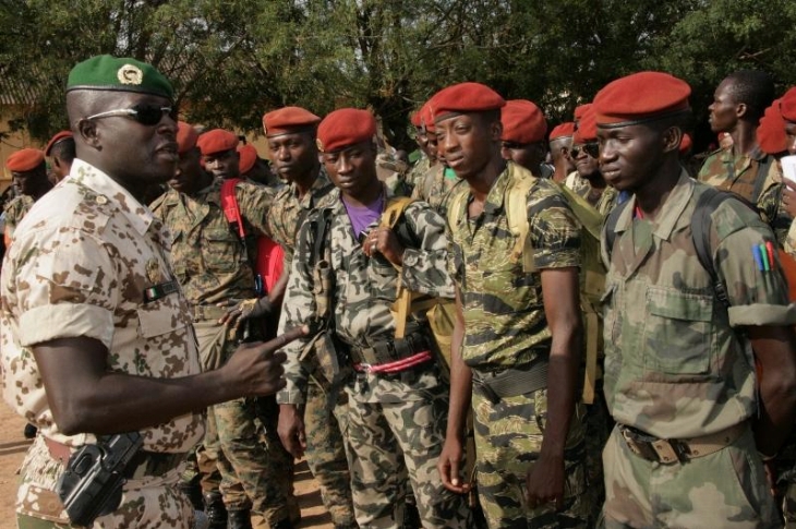 Dans tous les cas à l’amiable / Les “Forces nouvelles” ne vont pas déposer les armes