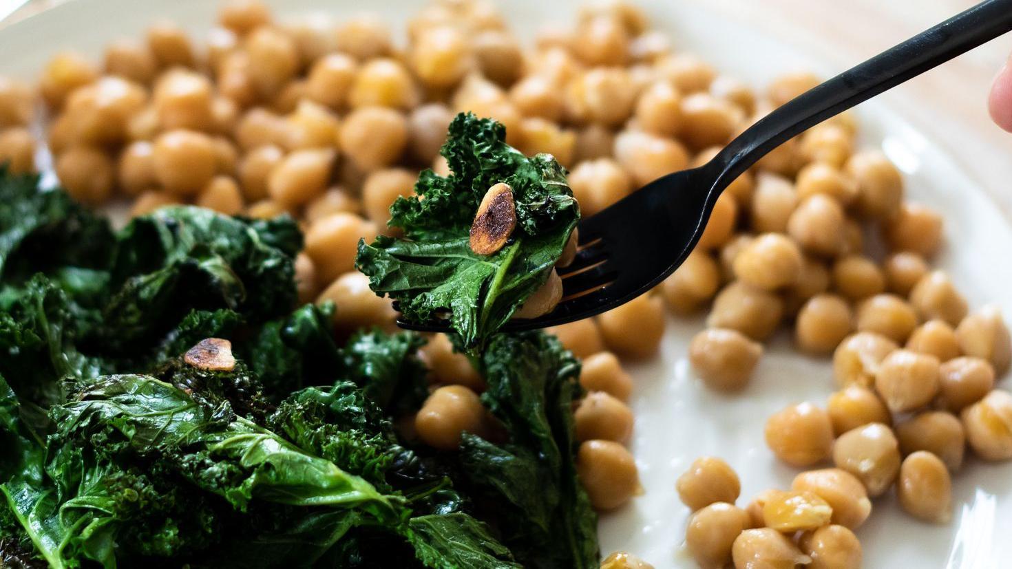 Quelles vitamines sont essentielles pour la santé et quels aliments apportent le plus de variété ?