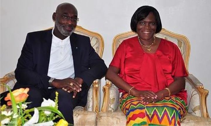 Cocody : le nouveau maire élu, M. Jean-Marc Yacé rend visite à Simone Gbagbo