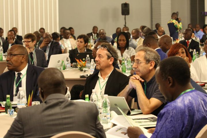 Conférence sur les bâtiments éco-énergétiques, durables et abordables: discours de Alexandra Lecourtois, Spécialiste en Développement Urbain, représentant le Directeur Pays de la Banque Mondiale