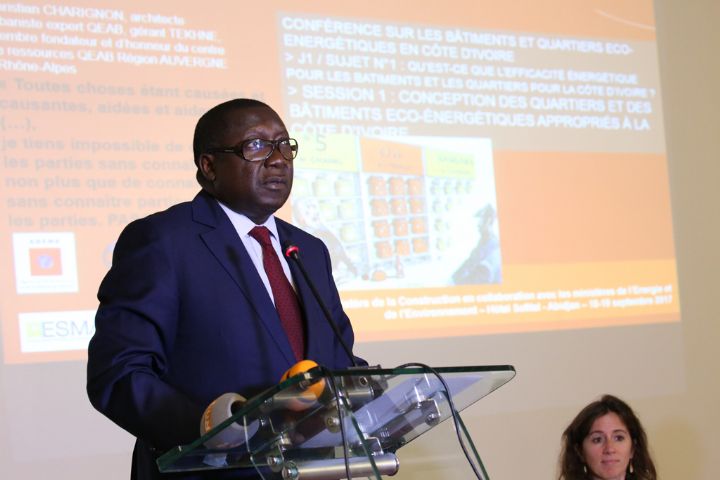 Ouverture à Abidjan d’une conférence sur les bâtiments et quartiers éco-énergétiques durables