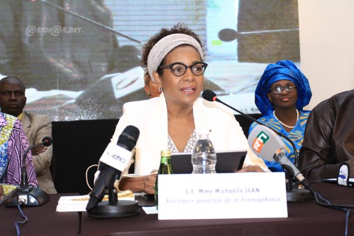 8 ème Jeux de la francophonie: Michaelle Jean sous le charme du village d’Abobo-Baoulé