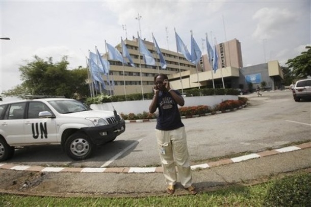 André Janier, ancien ambassadeur de France en Côte d`Ivoire: 