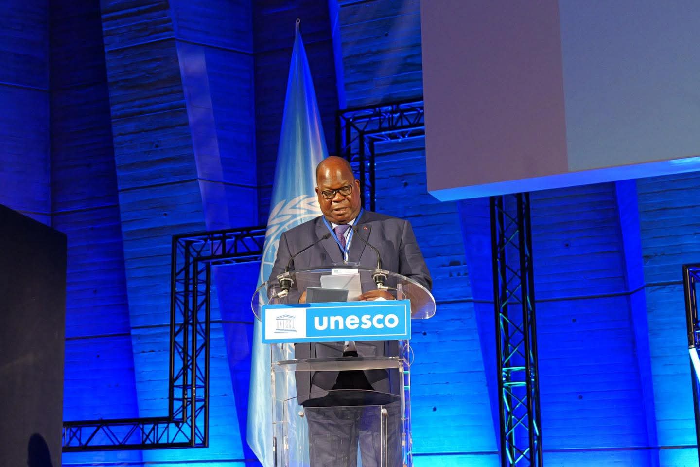 50è anniversaire du PHI de l'UNESCO : Laurent Tchagba appelle à l'utilisation de la science et de la technologie dans la gestion de l'eau