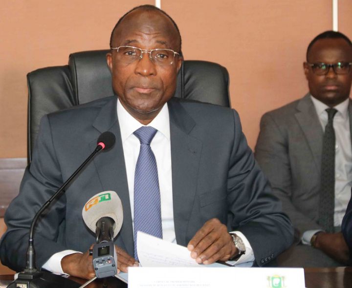 Côte d’Ivoire: plus de la moitié des impôts payée en ligne à fin juin 2018 (ministre)