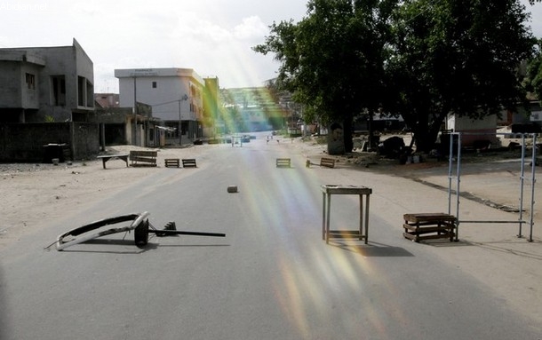 Abidjan: accalmie autour des bastions de Gbagbo