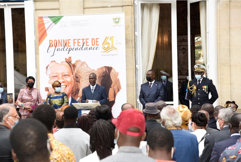 61 ans de la Côte d&#39;Ivoire : l&#39;ambassadeur Maurice Kouakou Bandama communie  avec les Ivoiriens en France - Abidjan.net News