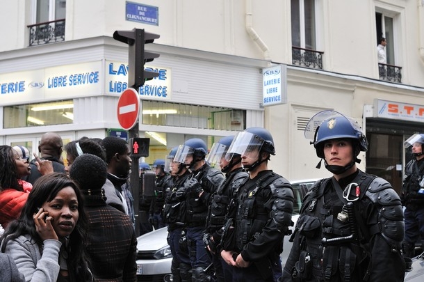 Malgré ses réticences, la France aspirée par le conflit intérieur ivoirien