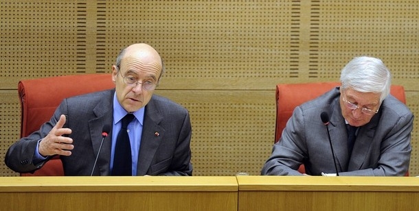 La chute de Gbagbo, défendu par un millier d`hommes, inéluctable pour Paris