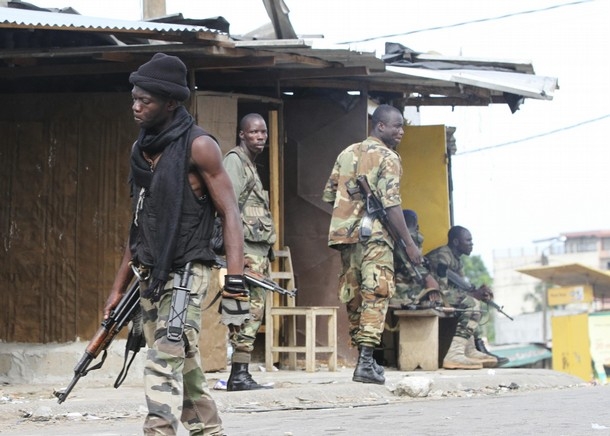 Démantèlement d’un camp des FRCI à Abobo : Un élément de la police militaire tué hier