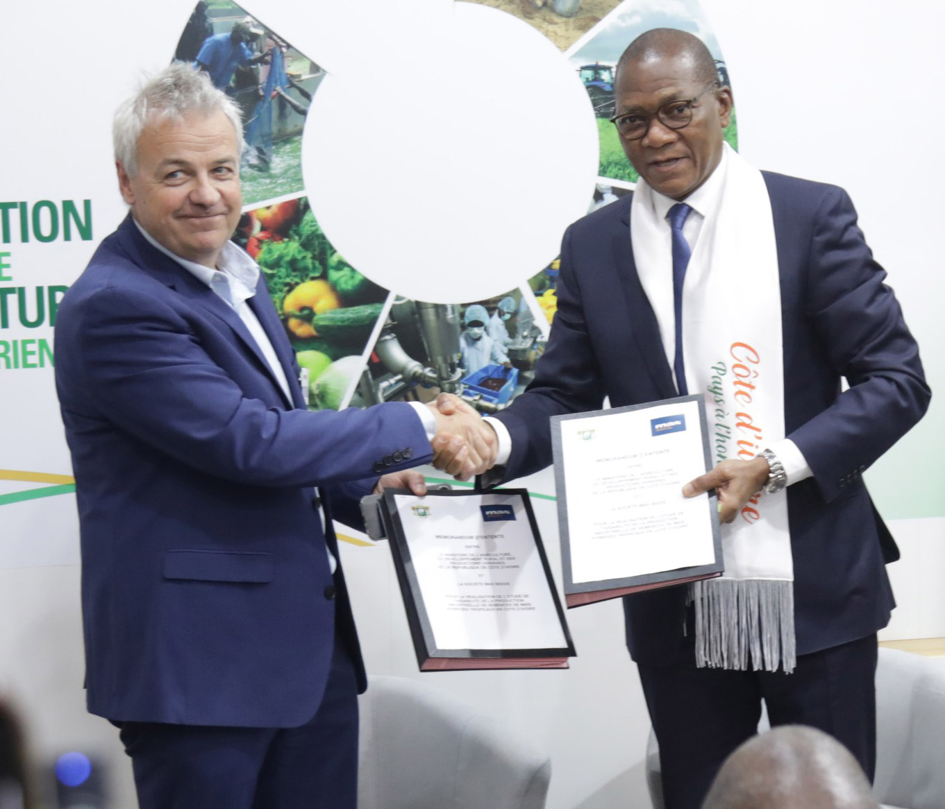62ème SIA de Paris : le ministre Bruno Koné signe deux mémorandums d’entente stratégiques pour renforcer la compétitivité de l’agriculture ivoirienne