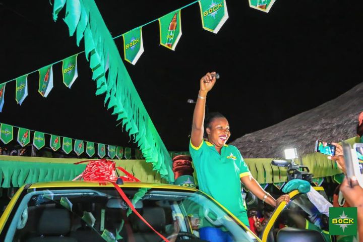 Promo Capsule Bock : remise des clés aux gagnants des pick-up