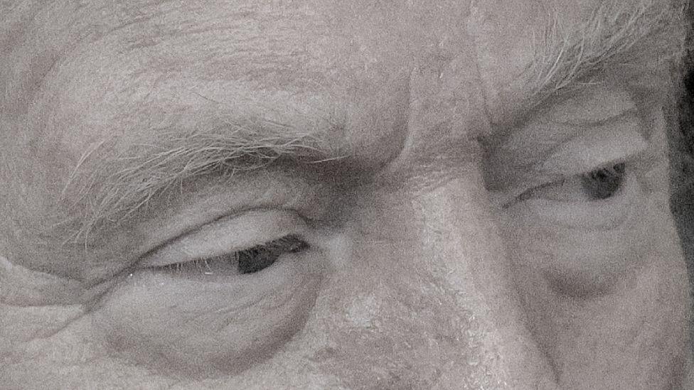 Quelle est la « théorie du fou » utilisée par Trump pour changer le monde ?