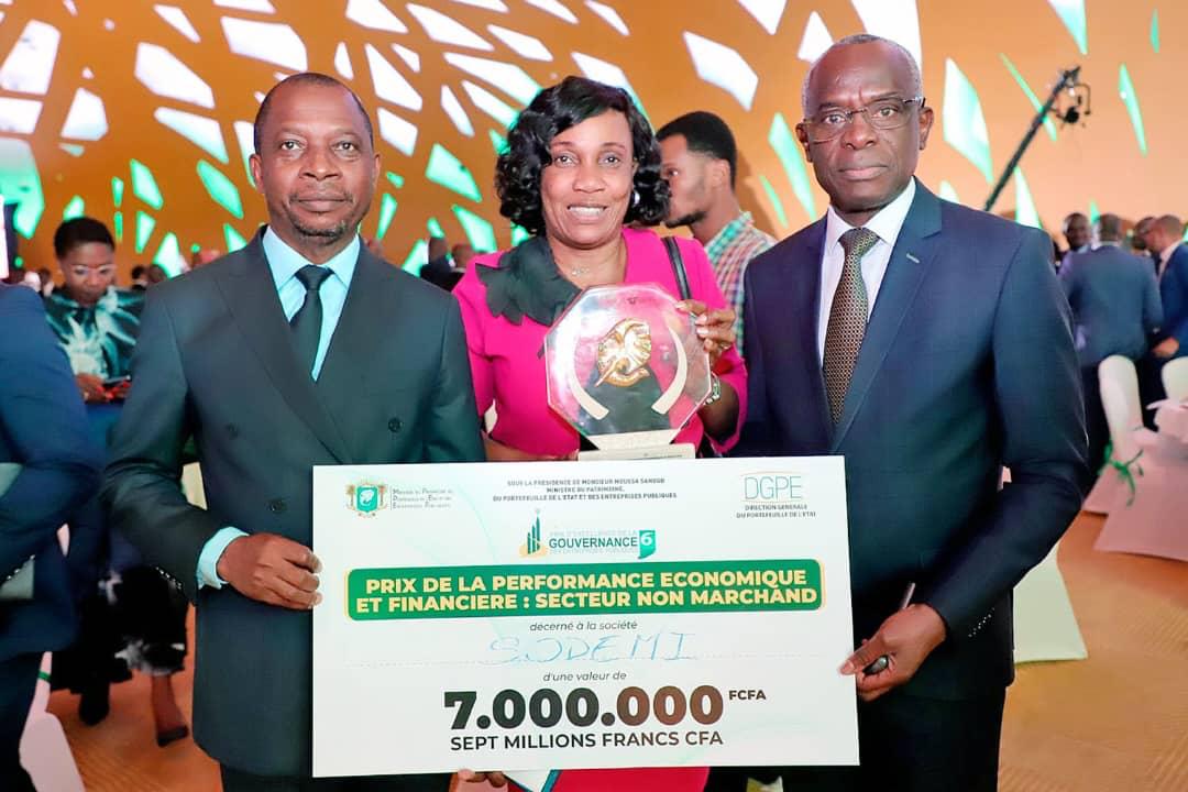  6eme édition du Prix d’excellence de la gouvernance des entreprises publiques : La SODEMI remporte le prix de la Performance économique et financière