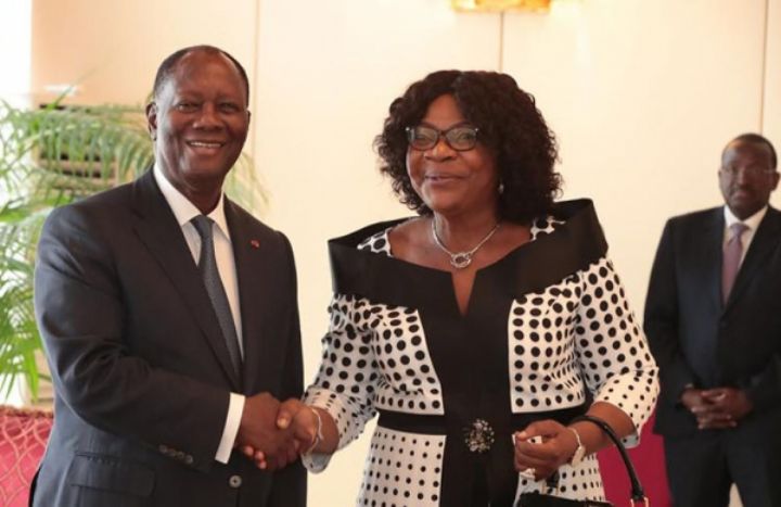 Diplomatie: Cinq (5) nouveaux ambassadeurs présentent leurs lettres de créance au Président Ouattara