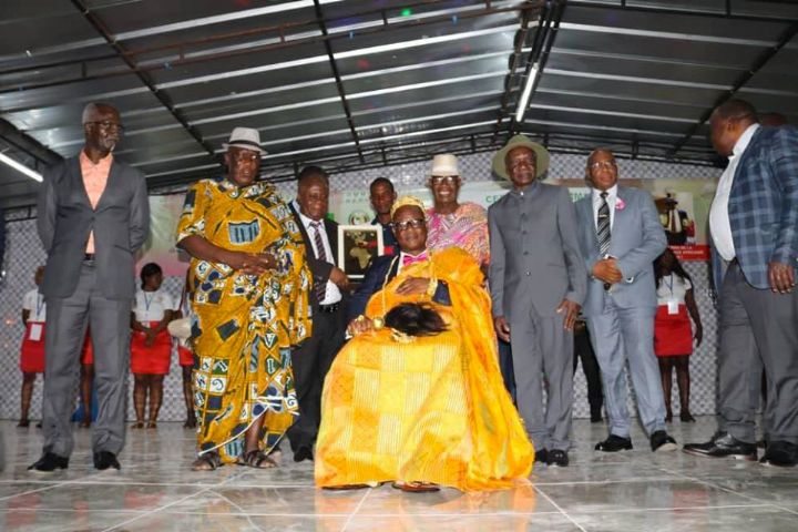 Région du Gôh : Ambroise Kessié reçoit un prix pour ses actions de développement