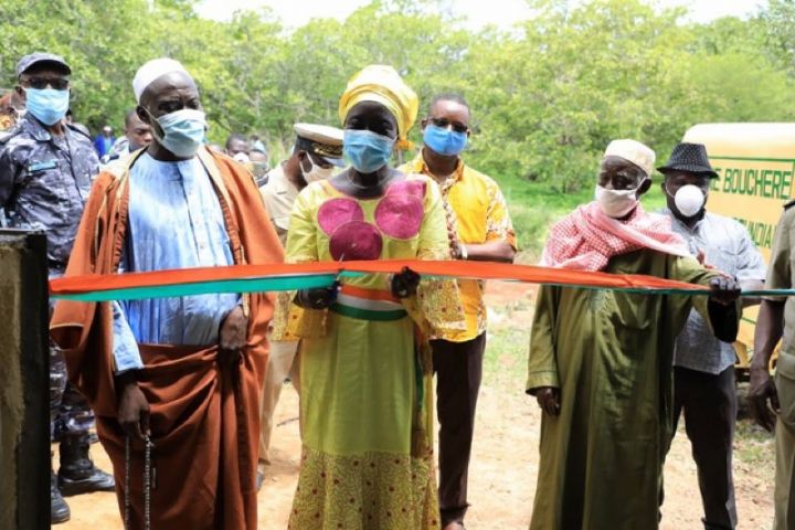 Boundiali : La Ministre Mariatou Koné dote sa commune d’un abattoir moderne