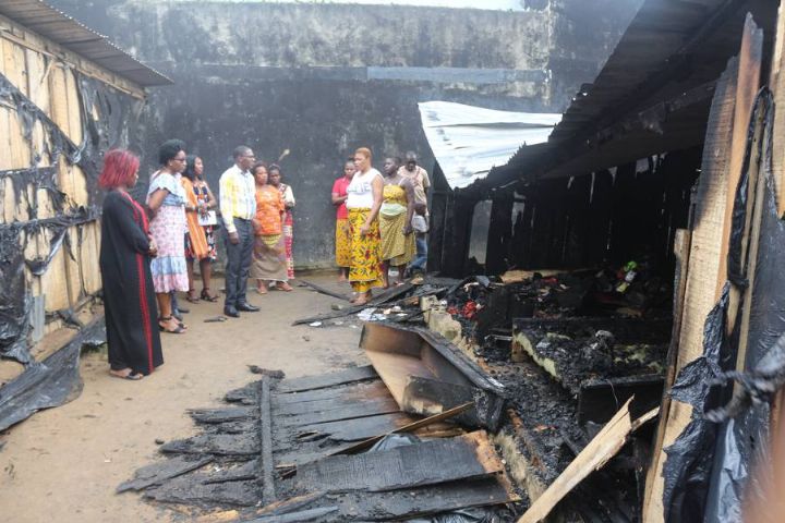 Incendie à Abobo Belleville : La Ministre Mariatou Koné dépêche une équipe au chevet des parents des victimes