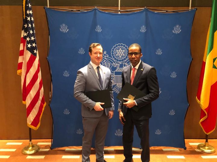 Infrastructures sociale au Sénégal : ABD group signe une convention avec le gouvernement en présence du Secrétaire d’Etat, Mike Pompeo