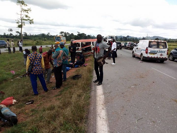 Au moins 3 morts dans l’accident d’un convoi de l’église des Assemblées de Dieu