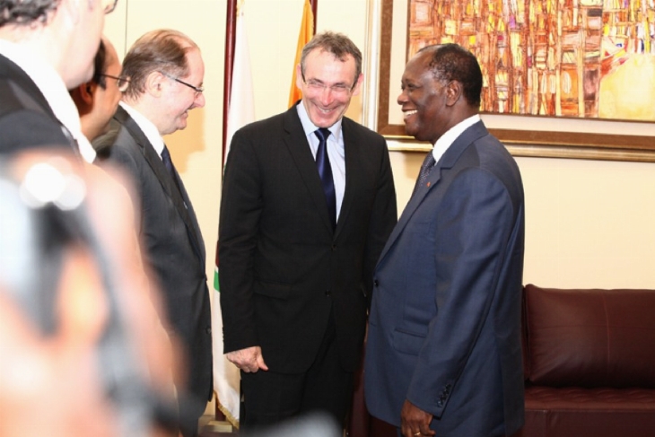 Audiences du chef de l`Etat: le Secrétaire général adjoint des Nations-unies chargé des opérations de maintien de la paix et le Commissaire européen au développement chez le Président Alassane Ouattara