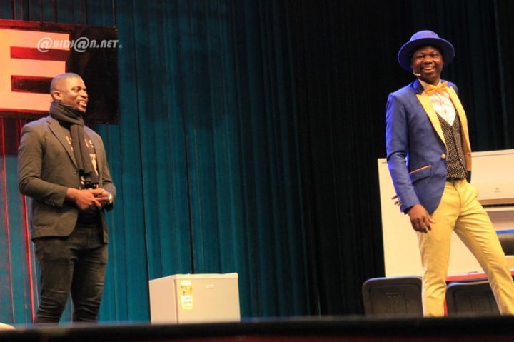 Humour: l’ambassadeur Agalawal fait son point