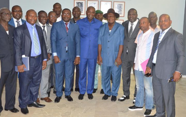 La plateforme  nationale  des  syndicats  des  organisations professionnelles  du  secteur public  revendique,le ministre Abinan rassure