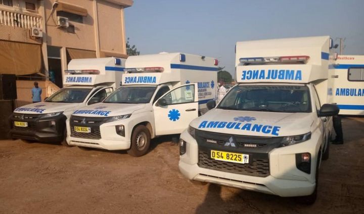 Le Conseil régional remet des ambulances médicalisées à trois villages de l’Indénié-Djuablin