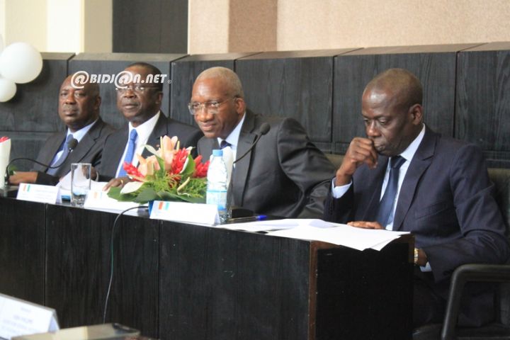 AGE de l’Assemblée des régions : les districts d’Abidjan et Yamoussoukro font leur entrée