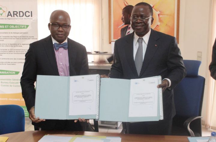 L’Assemblée des Régions et Districts et le ministère de l’emploi signent une convention pour résorber le chômage des jeunes