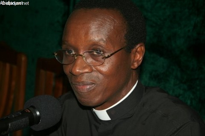 Réédition / Abbé Abékan Norbert, Curé de la paroisse Notre Dame de la Tendresse de la Riviera Golf : « Ministres, DG,…cessez de vivre au-dessus de vos moyens »