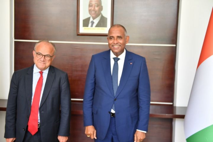 Coopération : l’ambassadeur Jean-Christophe Belliard assure la Côte d’Ivoire de l’accompagnement de la France