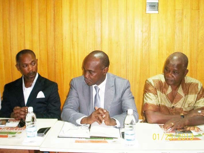 Activités de consommateurs - Rencontre UFC avec le parti  Lider