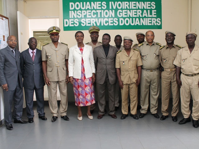 Halte au désordre dans le port des galons