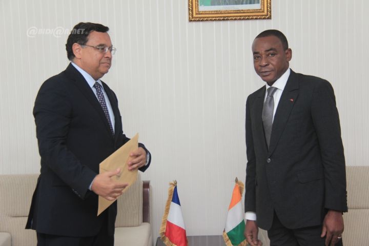 La Côte d’Ivoire proteste officiellement contre le mandat d’amener français visant Guillaume Soro