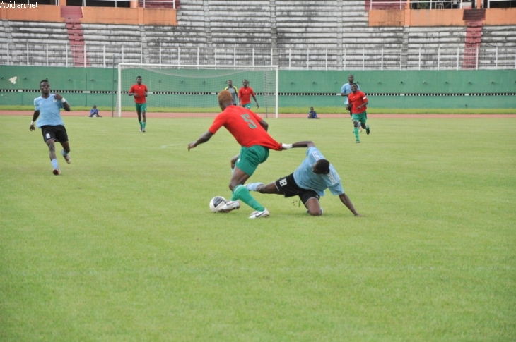 Ligue1 : USC Bassam-Africa Sport (0-0) / Les Aiglons calent d`entrée
